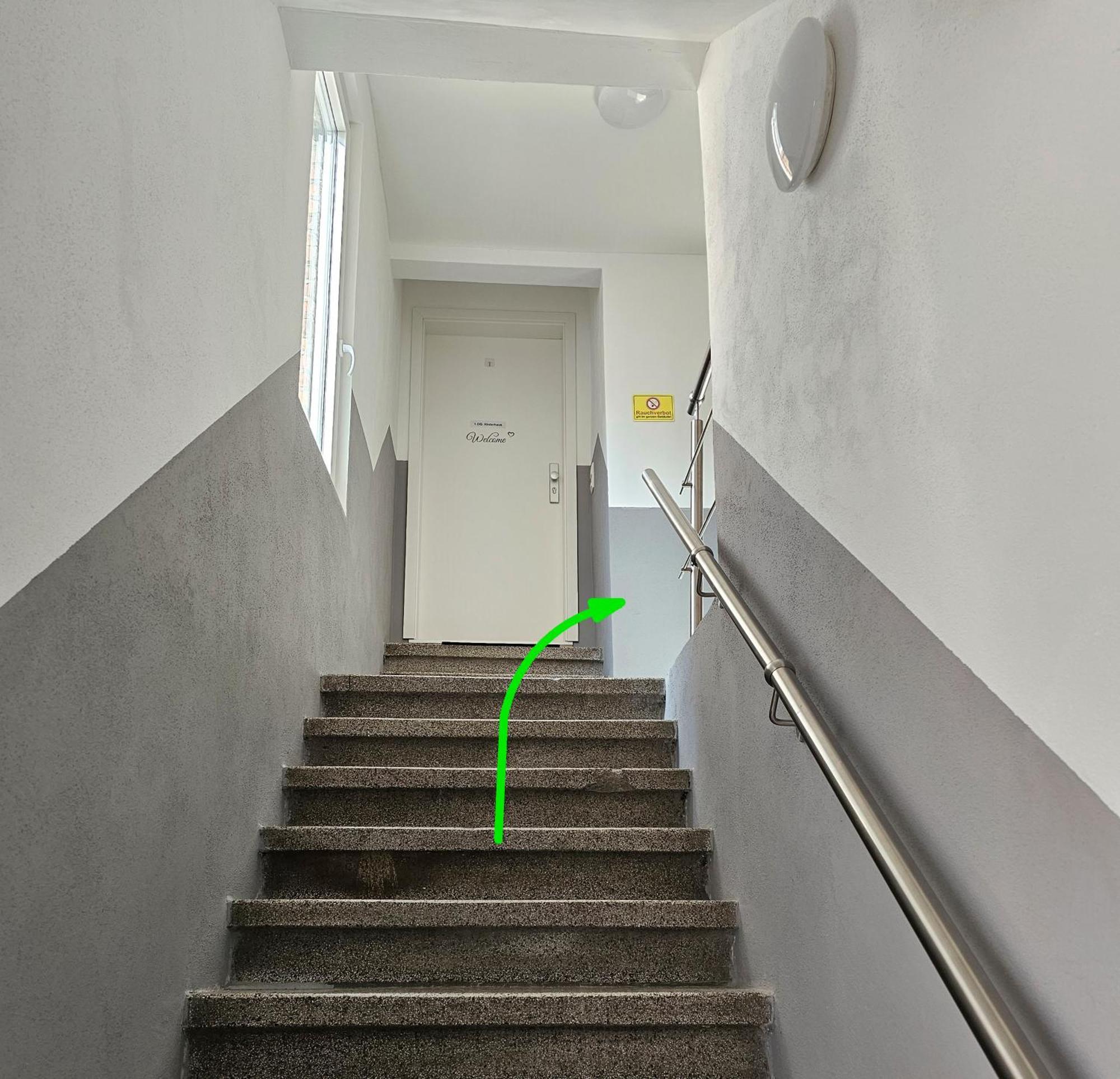 Schoene Ferienwohnung 78M2, 3 Schlafzimmer, 2 Baeder, Zentrumnah, 1Og Érfurt Exterior foto